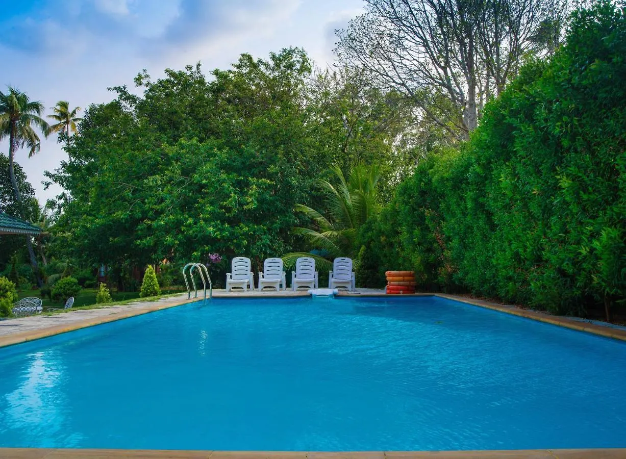 Cyrus Resort Alappuzha 4*,  India